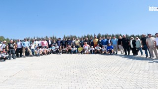 Kahramanmaraş semaları renklendi: 100’den fazla sporcu Yalnız Ardıç’tan havalandı