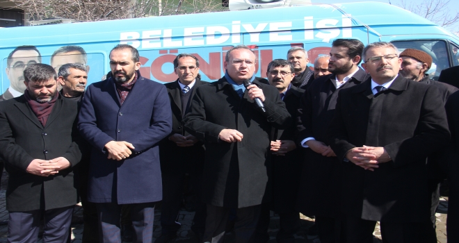 ERTUĞRUL DOĞAN, ÜLKÜCÜLER LİDERİNİN YANINDA YER ALIR