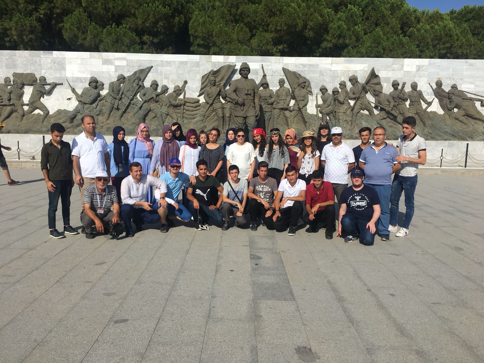 BÜYÜKŞEHİR’DEN LİSE GRUBUNA ÇANAKKALE GEZİSİ