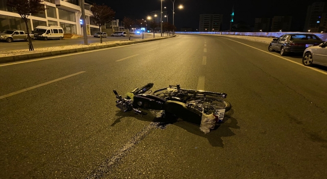 Kahramanmaraş’ta devrilen motosikletin sürücüsü yaralandı