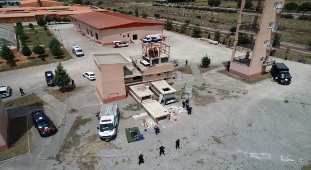 Adana’da deprem tatbikatı yapıldı