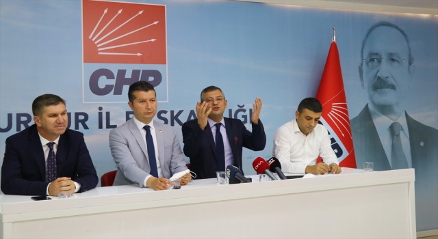 CHP Grup Başkanvekili Özel, Burdur’da partililerle buluştu: