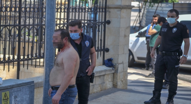 Antalya’da ev arkadaşının silahla yaraladığı kişi hastaneye kaldırıldı