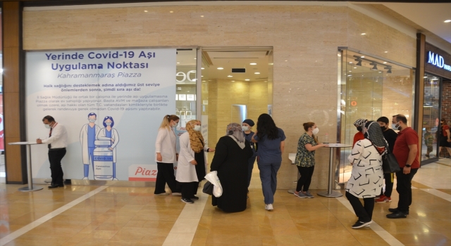 Kahramanmaraş’ta alışveriş merkezinde aşı yapılmaya başlandı
