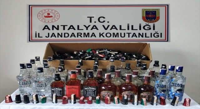Antalya’da markette sahte içki satan kişi yakalandı