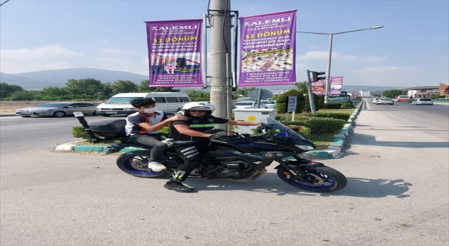 Osmaniye’de YKS’ye geç kalan öğrencileri sınava polis ekipleri yetiştirdi
