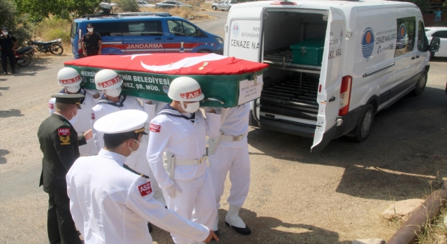 Mersin’de vefat eden Kore gazisi Halil Gürsoy son yolculuğuna uğurlandı