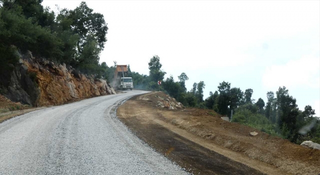 Kahramanmaraş’ta bu yıl 120 kilometrelik yol çalışması yapıldı