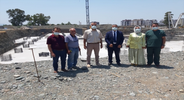 Osmaniye İl Sağlık Müdürü Hasan Öznavruz, Düziçi Devlet Hastanesi inşaatını inceledi