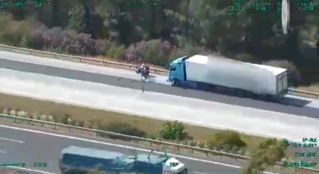 Adana’da havadan ve karadan trafik denetimi