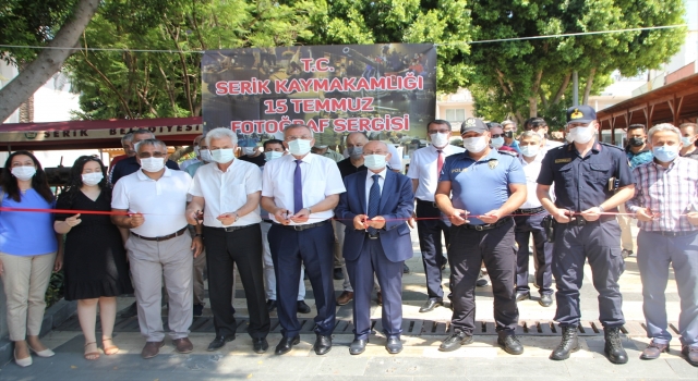 Serik’te ”15 Temmuz Demokrasi ve Milli Birlik Günü” sergisi açıldı
