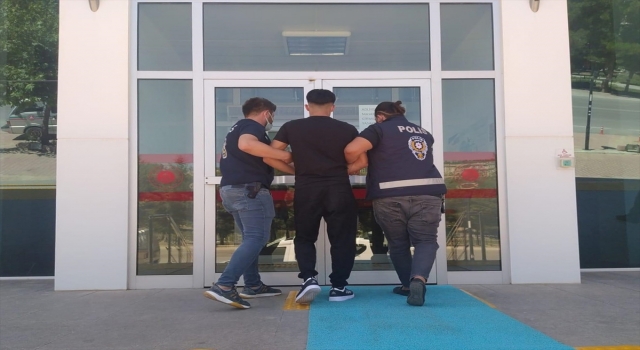 Burdur’da din görevlisini bıçakla yaralayan zanlı tutuklandı