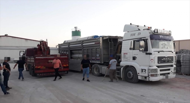 Osmaniye’den nakil için taşıdıkları 27 ton galvanizli boruyu satmaya çalışan iki zanlı Konya’da yakalandı