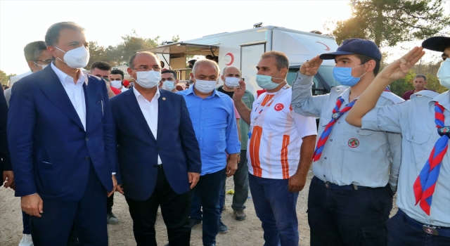 AK Parti’li Ömer Çelik’ten Osmaniye’deki orman yangınında zarar gören alanlarda inceleme: