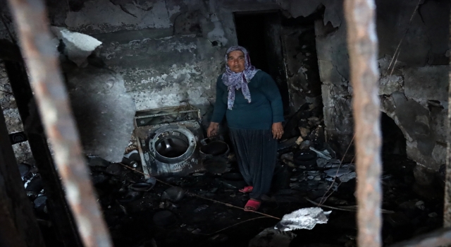 Mersin’de evleri ve kızlarının çeyizi yanan aile yaşadıklarını unutamıyor