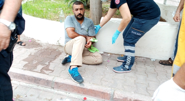 Adana’da yanında çalıştığı kişi tarafından bıçaklanan işçi yaralandı
