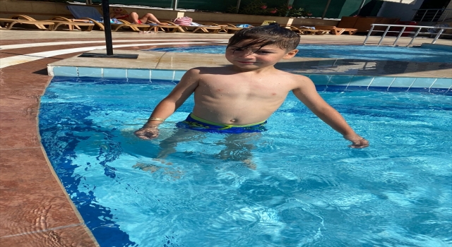 Antalya’da 8 yaşındaki çocuk otel havuzunda boğuldu