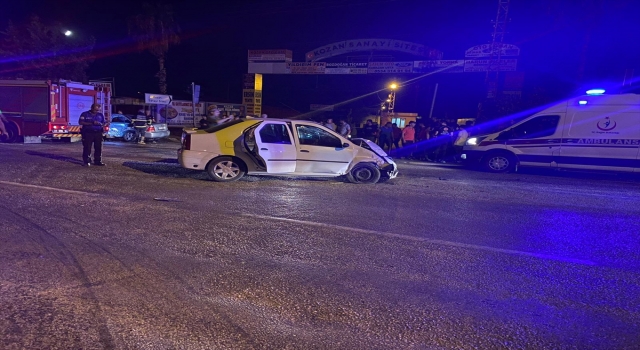 Adana’da trafik kazasında 3’ü çocuk 8 kişi yaralandı