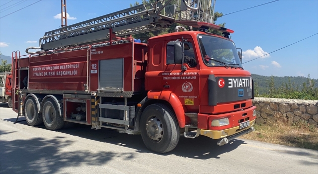 Çamlıyayla’da çıkan orman yangını büyümeden söndürüldü
