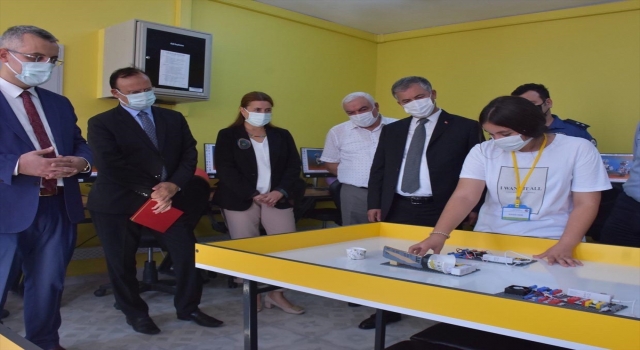 Yumurtalık Atatürk Ortaokulu’nda robotik kodlama atölyesi açıldı