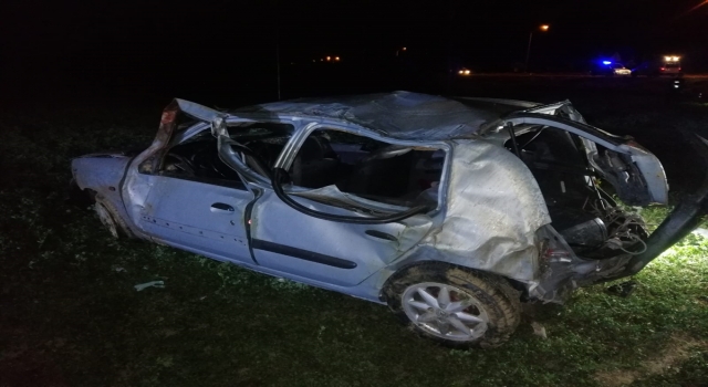 Isparta’da şarampole devrilen otomobildeki 1 kişi öldü, 2 kişi yaralandı