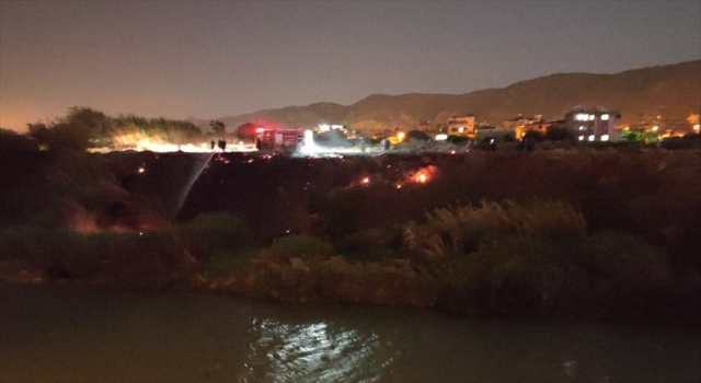 Hatay’da otluk alanda çıkan yangın söndürüldü