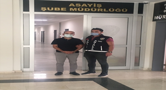 Antalya’da kiraladığı aracı satmaya çalıştığı öne sürülen zanlı tutuklandı