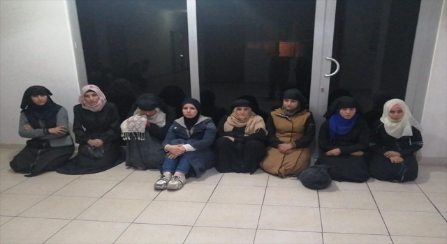 Hatay’da 22 düzensiz göçmen yakalandı