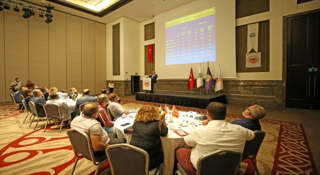 Adana’da tarımın sorunları ve çözüm önerileri toplantısının sonuç raporu açıklandı