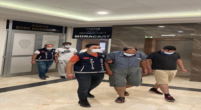 Antalya’da İran uyruklu 3 hırsızlık şüphelisi yakalandı