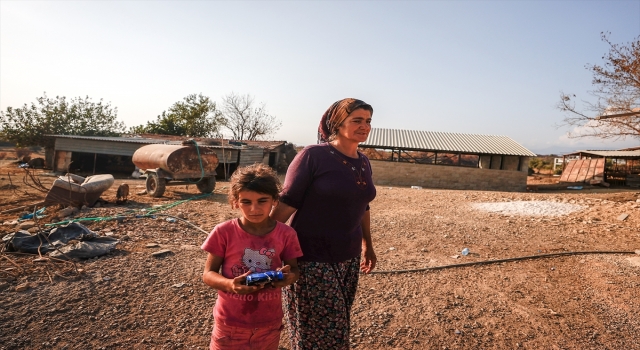 Antalya’daki yangında hasar gören mahallelerde izler siliniyor