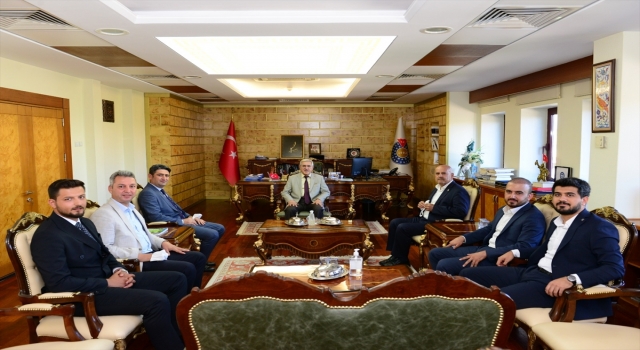 AK Parti Kahramanmaraş Milletvekili Kılıç’tan KSÜ Rektörü Can’a ziyaret