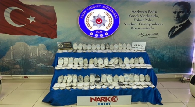 Hatay’da aracında 40 kilogram esrar bulunan kişi gözaltına alındı