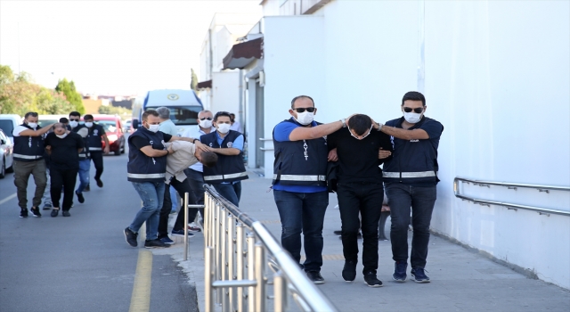Adana’da kuru yemişçinin iş yerinde öldürmesiyle ilgili iki zanlı tutuklandı