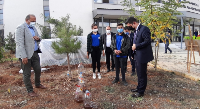 Tufanbeyli’de TÜBİTAK 4006 Bilim Fuarı açıldı