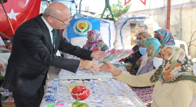 Serik Kaymakamı Kurdoğlu, kadın çiftçilerle bir araya geldi