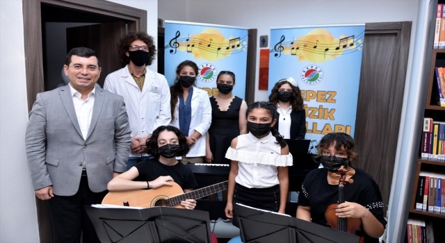 Kepez’de Orhan Gazi Kütüphanesi açıldı