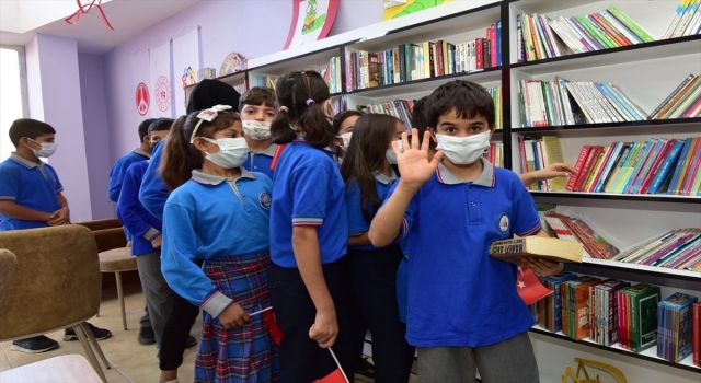Osmaniye’de ”Kitap Kahve” hizmete açıldı