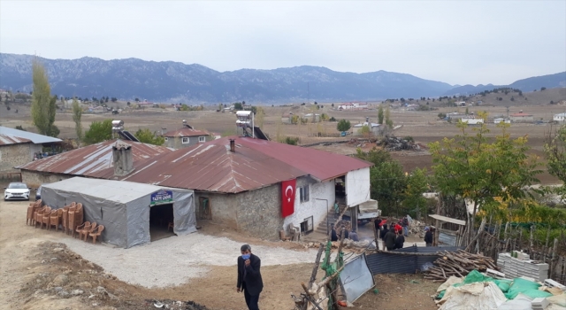 Hakkari’deki kazada şehit olan sözleşmeli er Sel’in ailesine şehadet haberi verildi