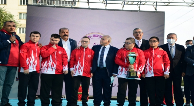 Kahramanmaraş’ta engeller, Onikişubat Belediyesinin desteğiyle aşılacak