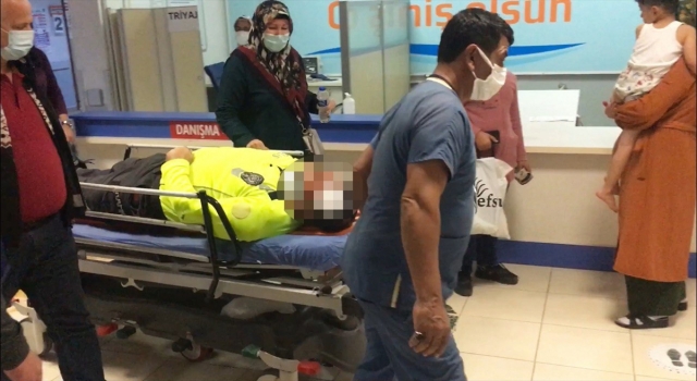 Mersin’de ”dur” ihtarına uymayan otomobil sürücüsü polise çarptı