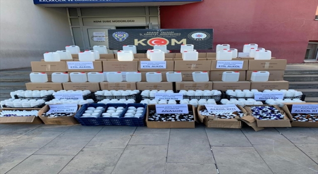 Adana’da 1560 litre etil alkol ve 45 şişe sahte içki ele geçirildi