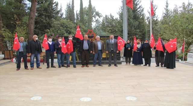 Hatay’da şehit aileleri ve gaziler İYİ Partili Türkkan’a tepki gösterdi