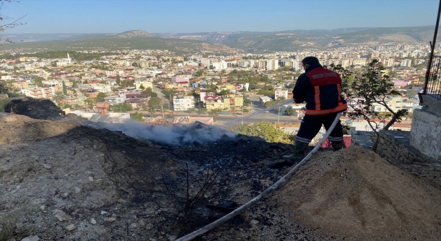 Mersin’de otluk alanda çıkan yangın söndürüldü