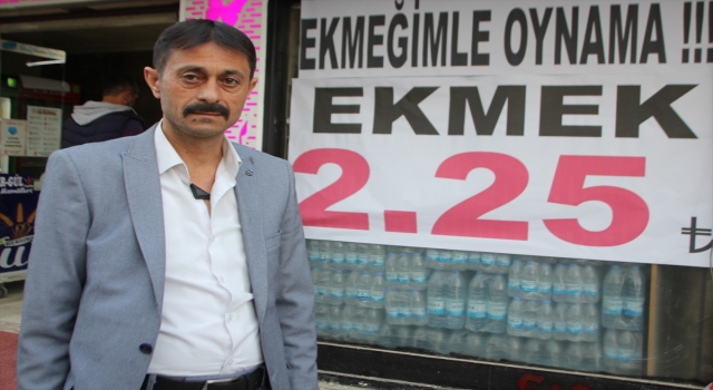 Antalya’da zam yapan meslektaşlarına kızan fırıncı, ekmeği 2,25 liradan satışa sundu