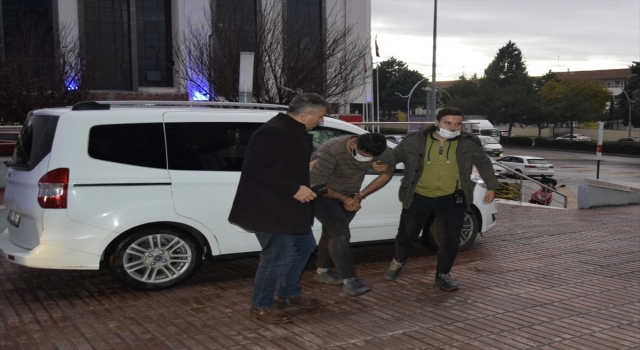 GÜNCELLEME Burdur’da parkta yürüyen Çinli’yi bıçaklayan saldırgan tutuklandı