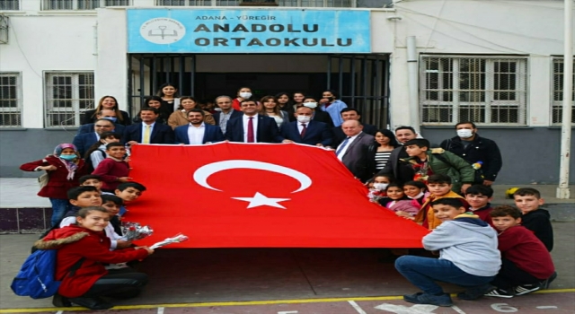 Adana Barosu, Yüreğir Anadolu Ortaokulu’na kütüphane kurdu