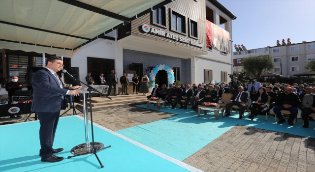 Kepez’de Amir Ateş Kütüphanesi açıldı