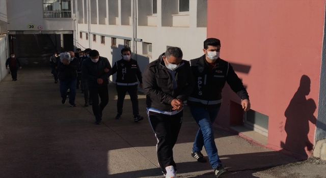 Adana’da tefecilere yönelik operasyonda 5 zanlı tutuklandı