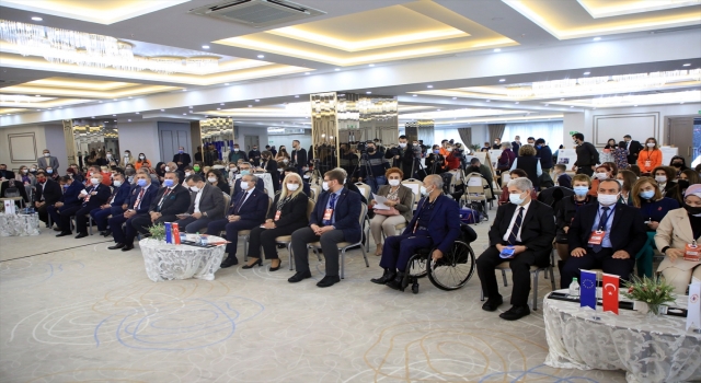 Mersin’de ”Uluslararası Engellilik Zirvesi” düzenlendi